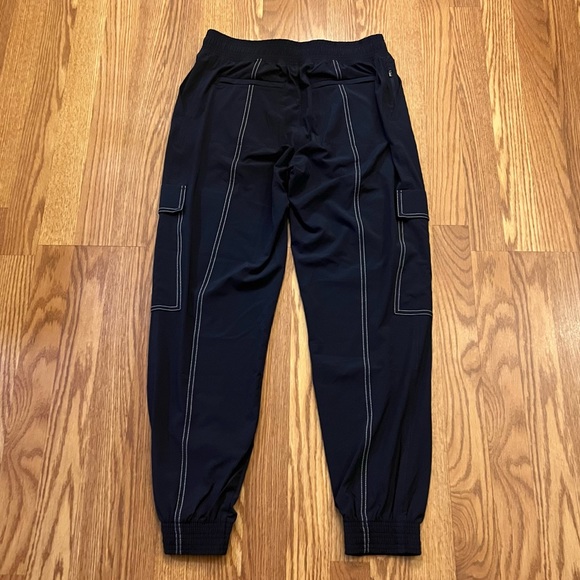NWOT Athleta Chelsea Utility Jogger navy blue - Picture 6 of 12